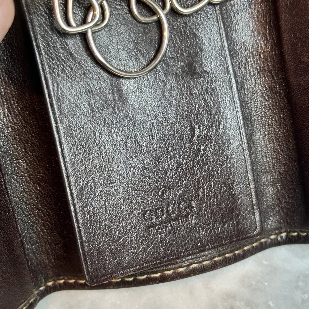 Gucci GG Canvas Britt Key Holder - Picture 7 of 12